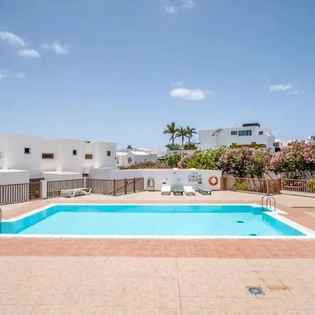 Holiday home Stunning Duplex 3 Minutes Walk To Seafront Puerto del Carmen (Lanzarote)