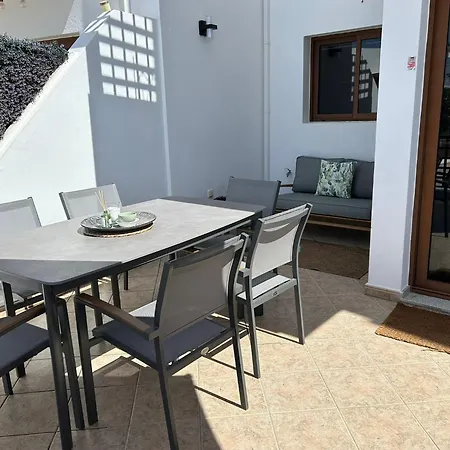 Holiday home Stunning Duplex 3 Minutes Walk To Seafront *